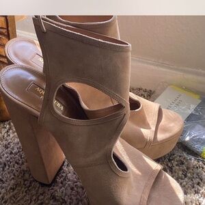 Aquazzura Beige Suede Platform Sandals